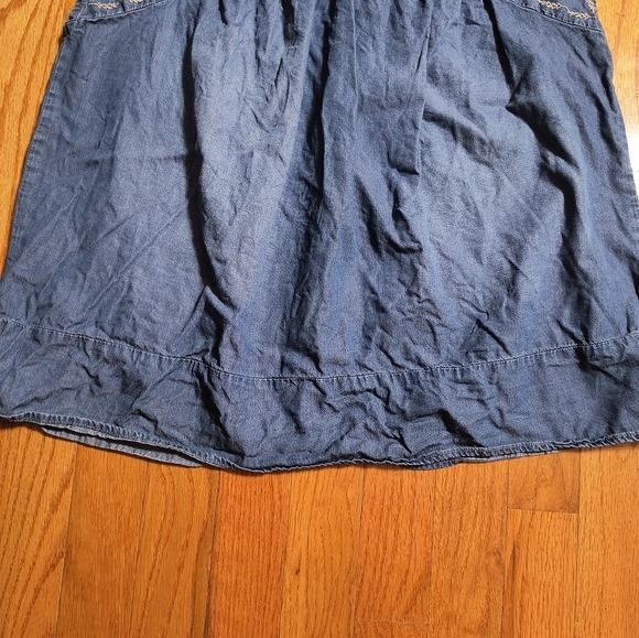 Knox Rose sleeveless shirt, women's medium, faux blue jean type material - Picture 2 of 10